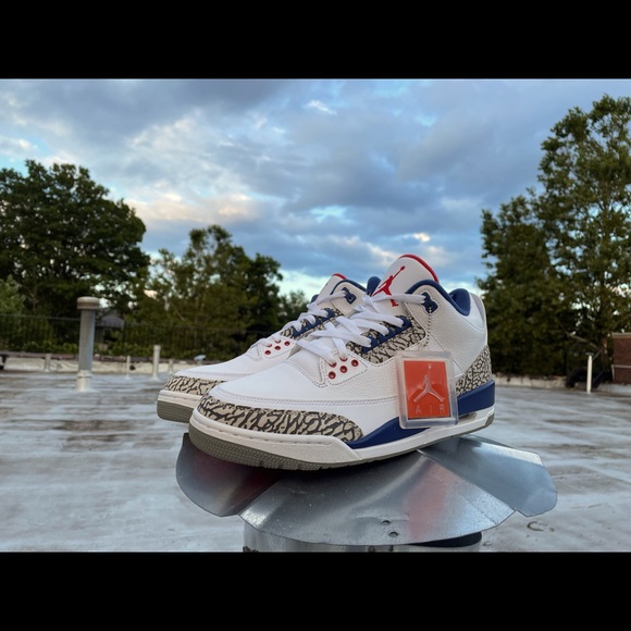 Retro 3 True Blue 2016 - Picture 1 of 6